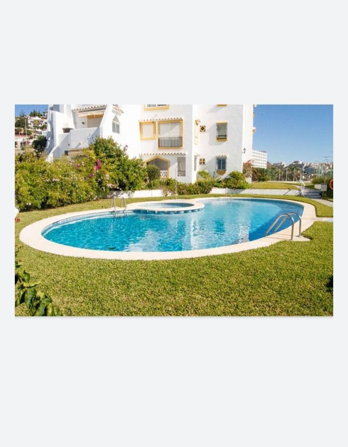 Espectacular Apartamento En Primera Linea De Playa เบนัลมาเดนา ภายนอก รูปภาพ